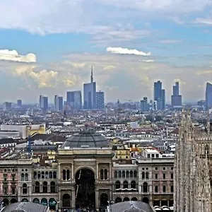 Appartamento Cozy Near Station, Milano